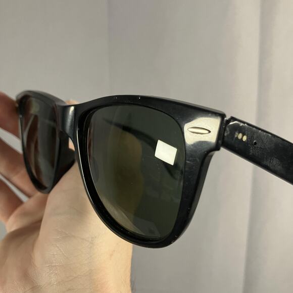 Ray-Ban Wayfarer Sunglasses Mens Size‎ 54 Black Green Lenses Italy Case - Picture 7 of 16